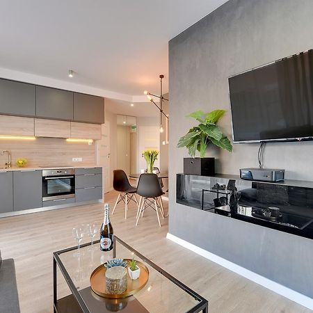 Apartamenty Chmielna 72 غدانسك المظهر الخارجي الصورة